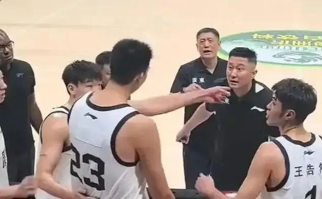 爱游戏app下载-不只是徐昕，常规赛MVP也曾遭杜锋轻视？打全运会地位不如王睿泽